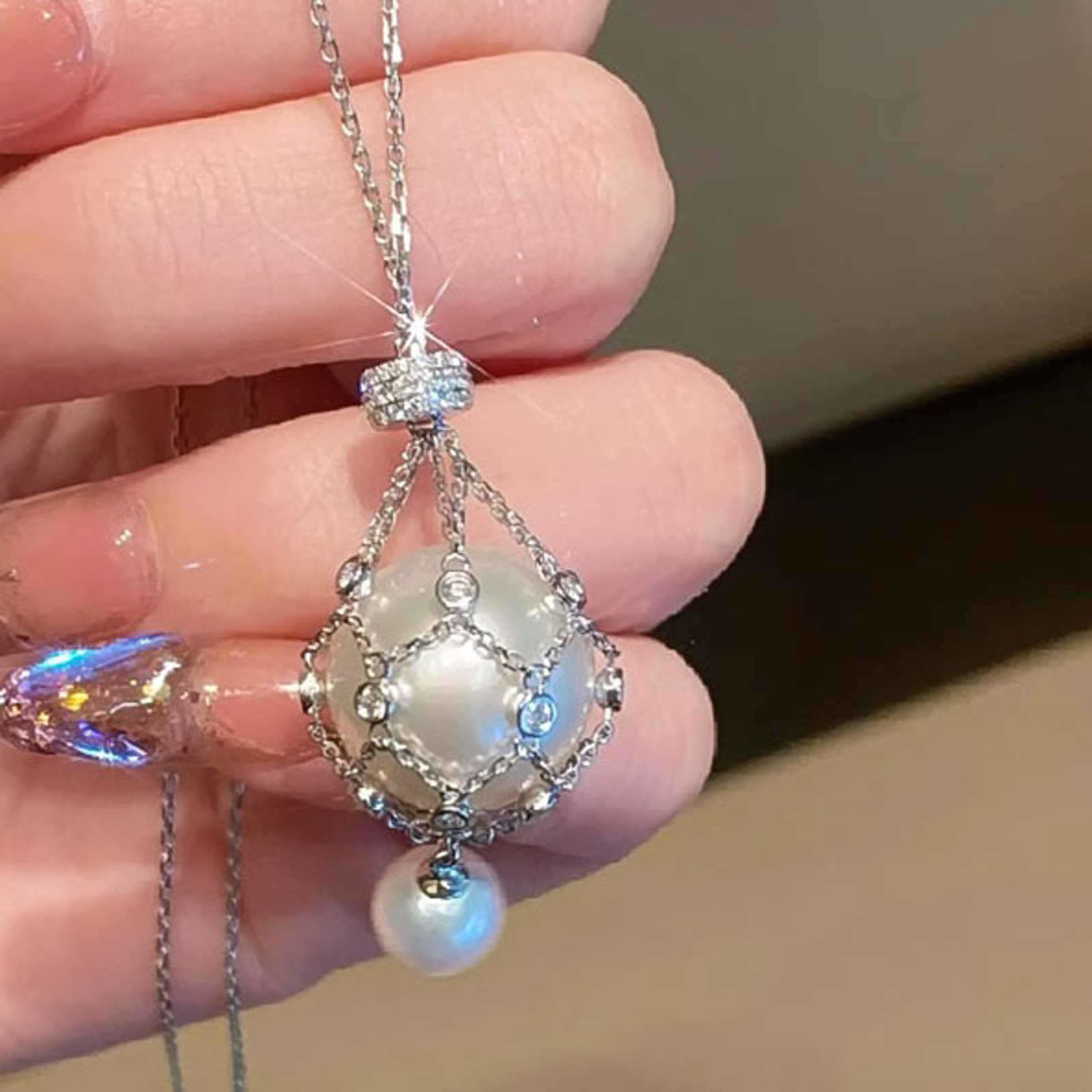 Pearl Net Pendant Necklace and Earrings Gold and Silver Luxury Collarbone Necklace Long Dress Chain