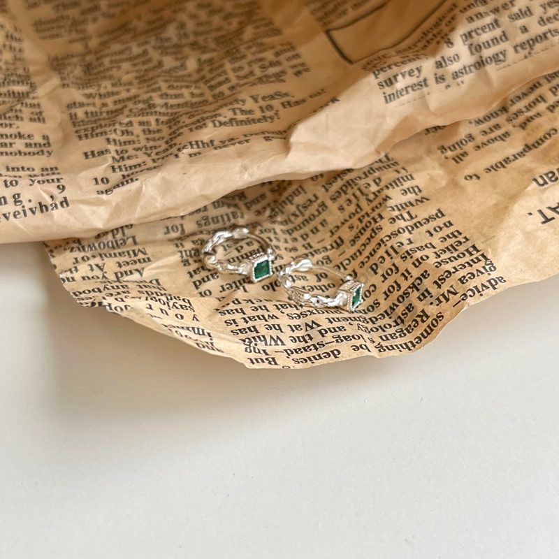 Petites boucles d'oreilles créoles en argent sterling massif avec cristal vert Boucles d'oreilles créoles en or et argent