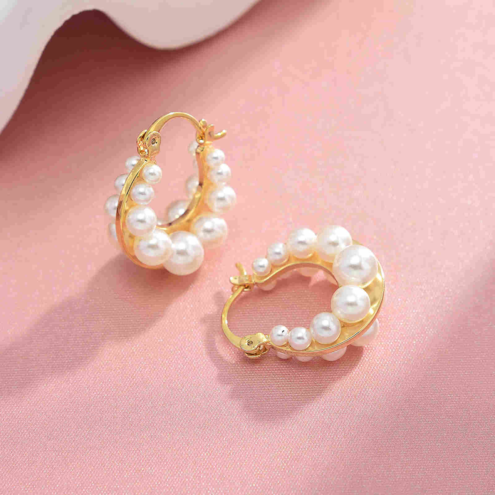 Shell Pearl Hoop Earrings Gold Earring Hoop with White Pearls and Silver Pins