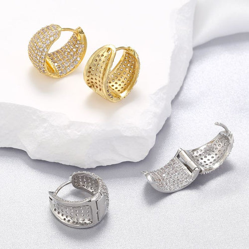 Big 18mm Chunky Hoop Earrings Huggie Diamond Hoop Earrings in Gold and Silver