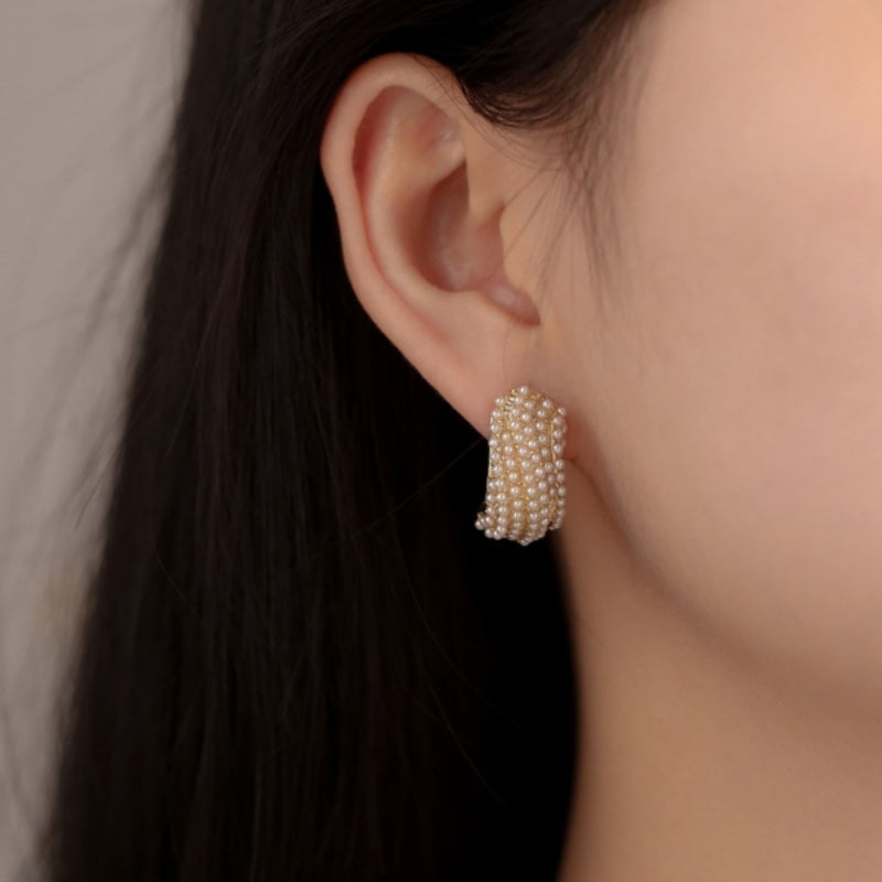S Shape Pearl Earring Hoop Elegant Gold Pearl Earrings with Silver Pin