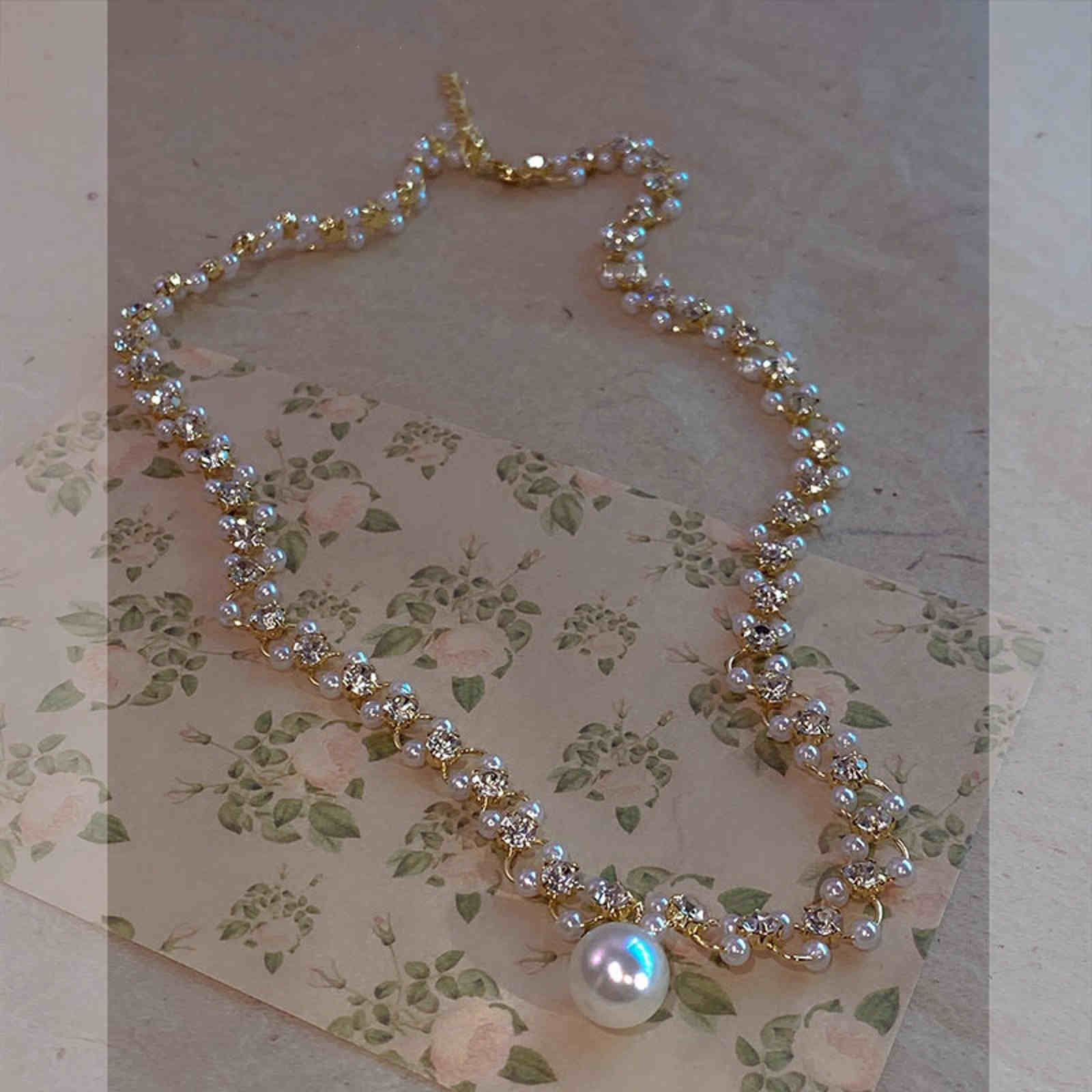 Sweet Pearl Chocker Petite MlutiStrand Pearl Chain and Pearl Drop Necklace 40cm