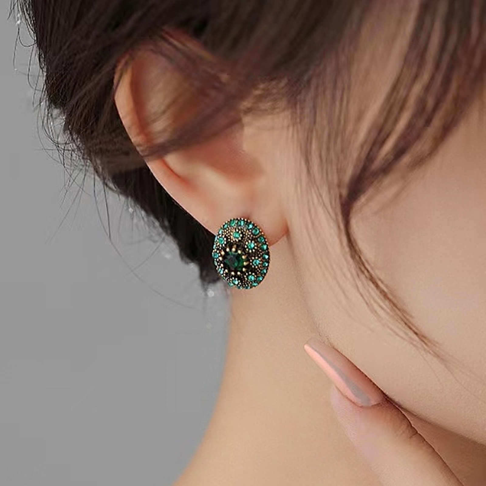 Pendientes de cristal verde Pendientes redondos de circonita con pasador de plata S925