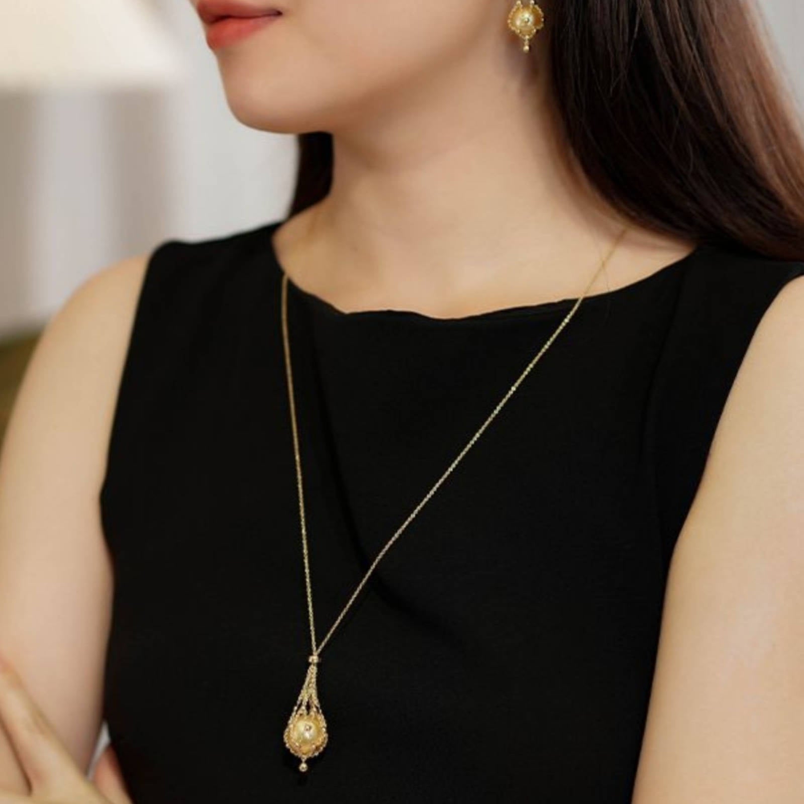 Pearl Net Pendant Necklace and Earrings Gold and Silver Luxury Collarbone Necklace Long Dress Chain