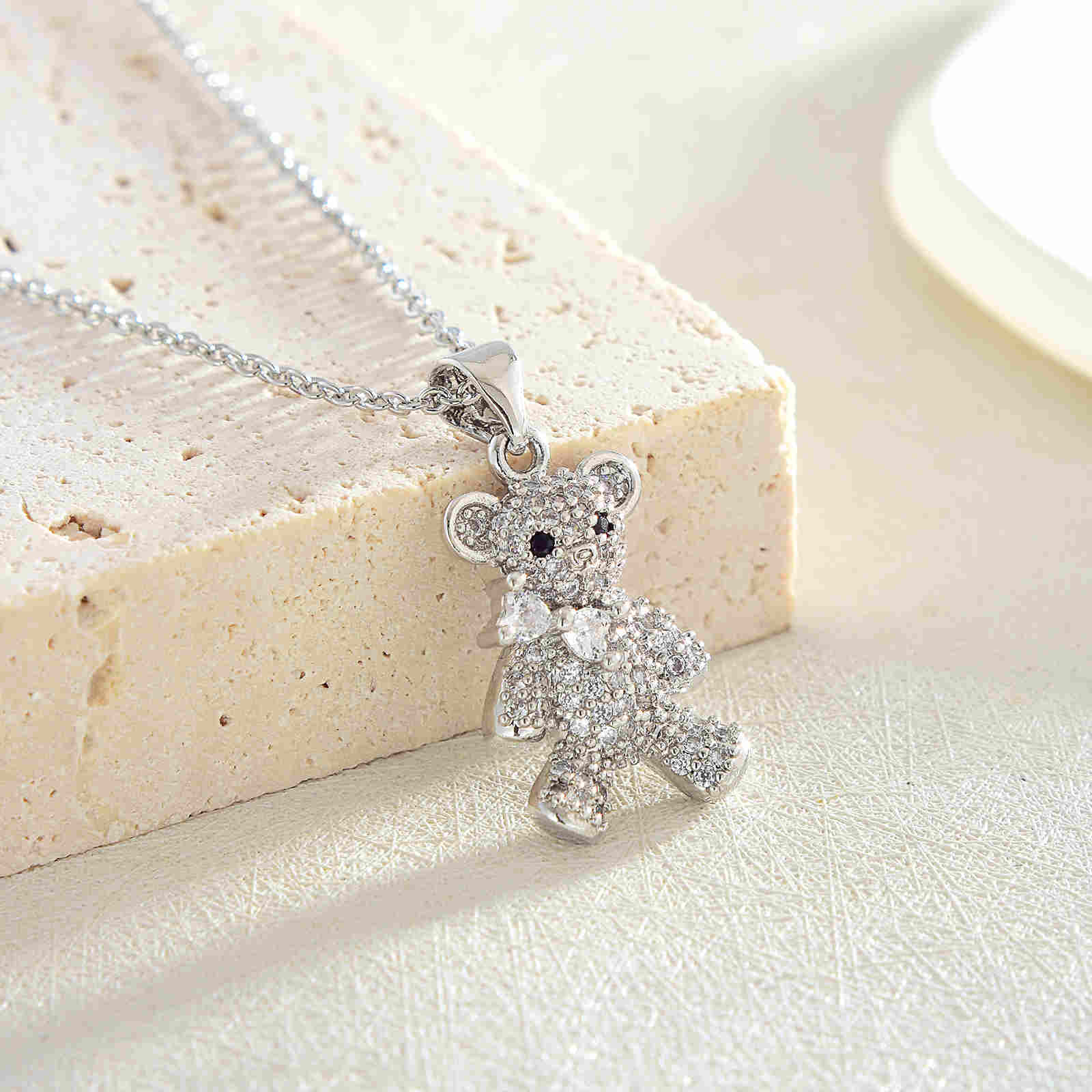 Crystal Bear Pendant Necklace 18K Gold Plated Silver Chain Necklace for Girl
