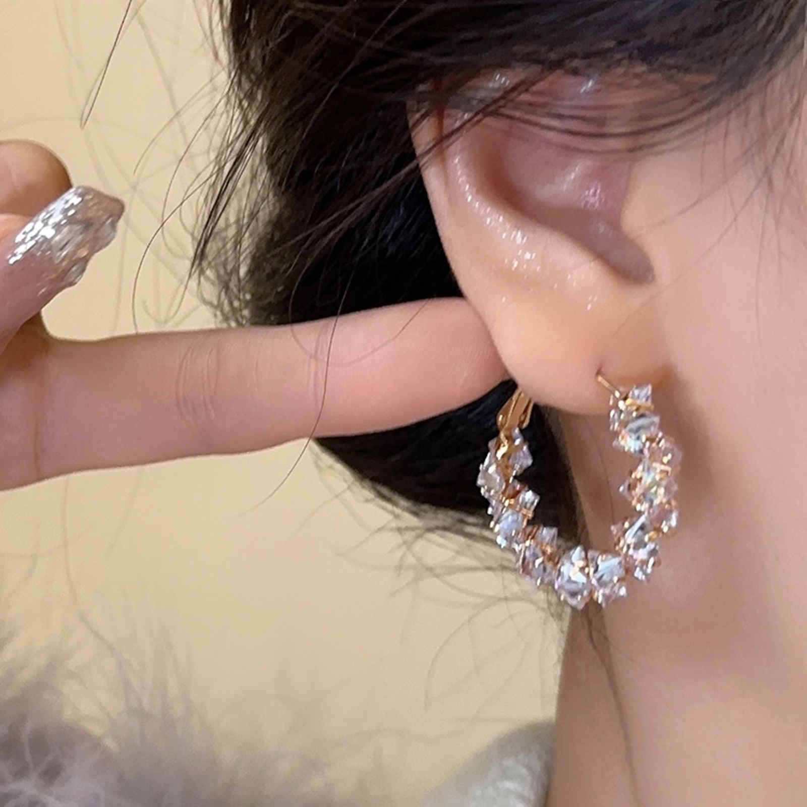 Grandes boucles d'oreilles créoles en cristal et diamants scintillants avec broches en argent S925
