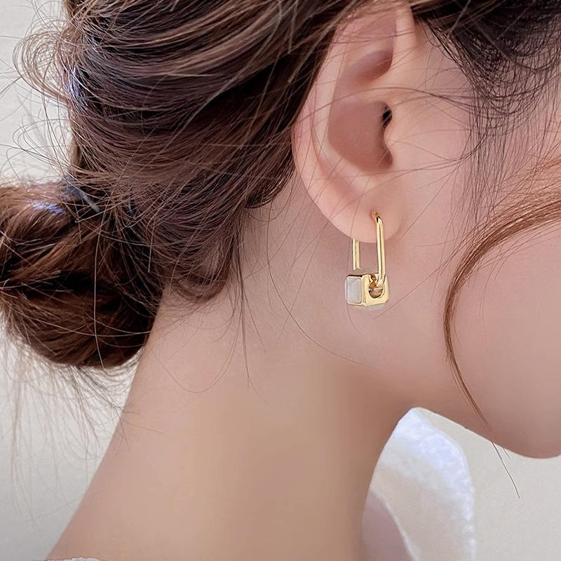 Elegante Opal Würfel Tropfen Ohrringe Gold Creolen mit S925 Silber Pin