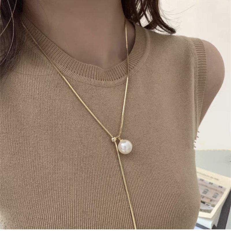Long Pearl Drop Necklace Elegant Gold and Silver Sweater Chain