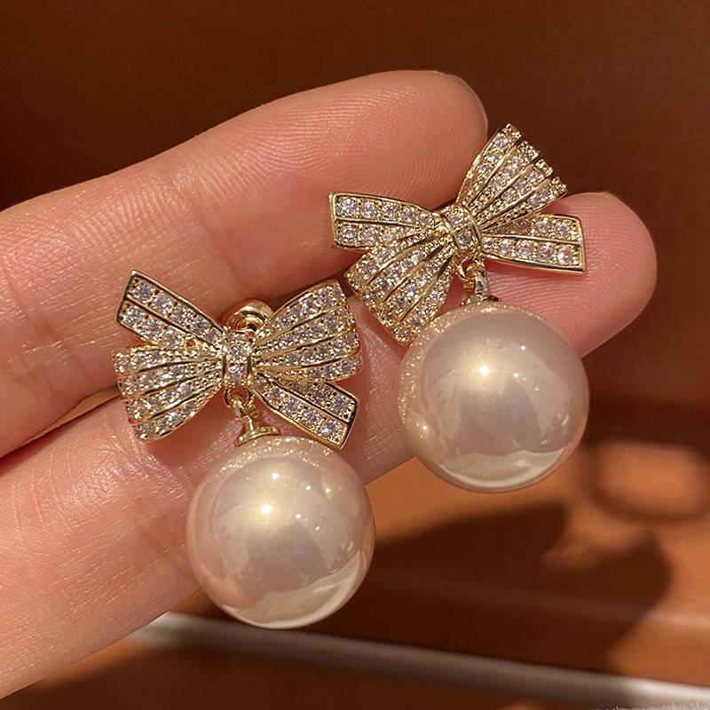 pink pearl earrings