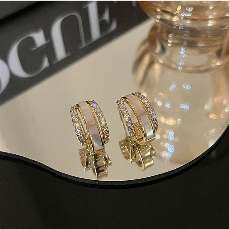 Pendientes de aro pequeños | Pendientes de Nácar | Aretes Huggie de diamantes con alfileres de plata de ley