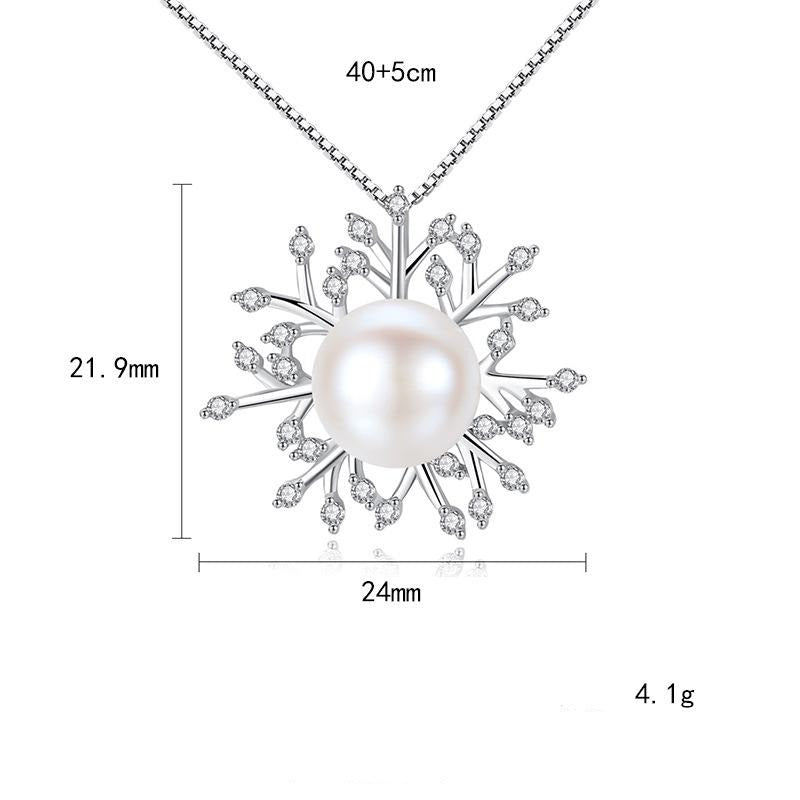 Einzigartige Halskette mit Süßwasserperlen- und Diamantanhänger aus Weißgold (8–8,5 mm)