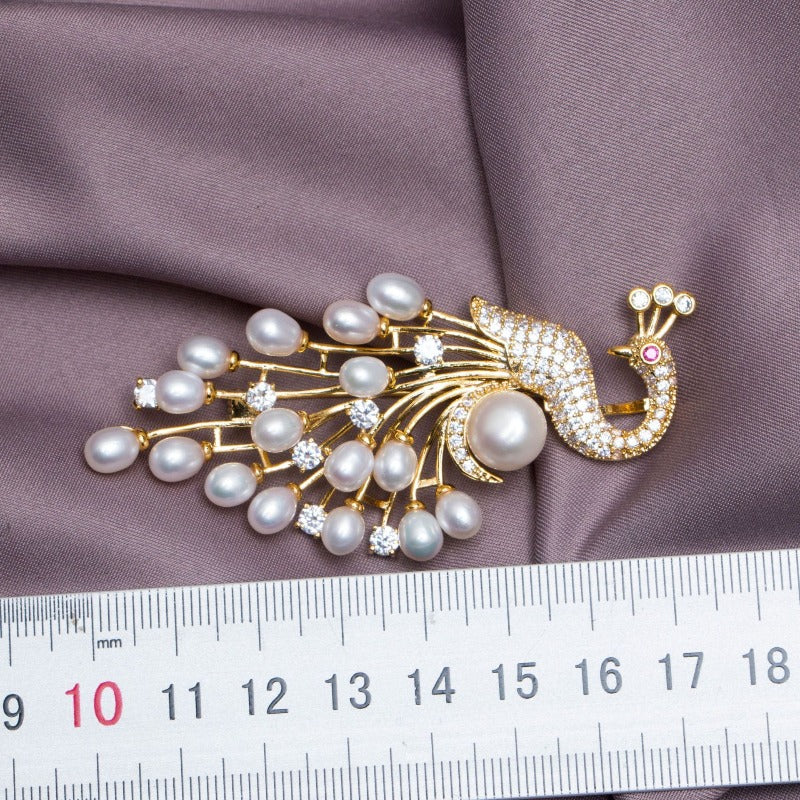 brooch jewelry