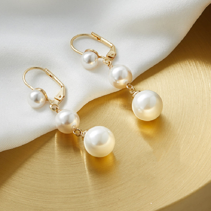 Elegant Round Pearl Dangle Earrings