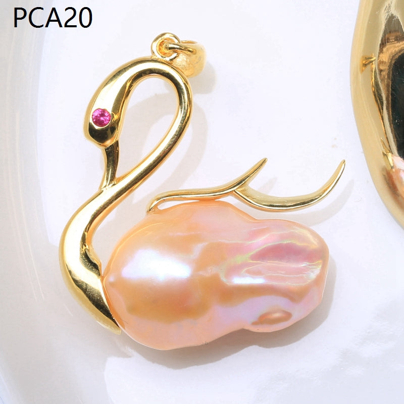 Collar con colgante de perlas barrocas grandes estilo animal en oro de 14 k sobre plata de ley (16-18 mm)