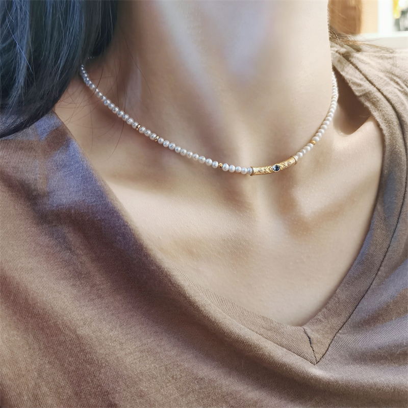 Tiny Pearl Choker | Pearl Choker Necklace | Freshwater Pearl Choker with Humanmade Sapphire
