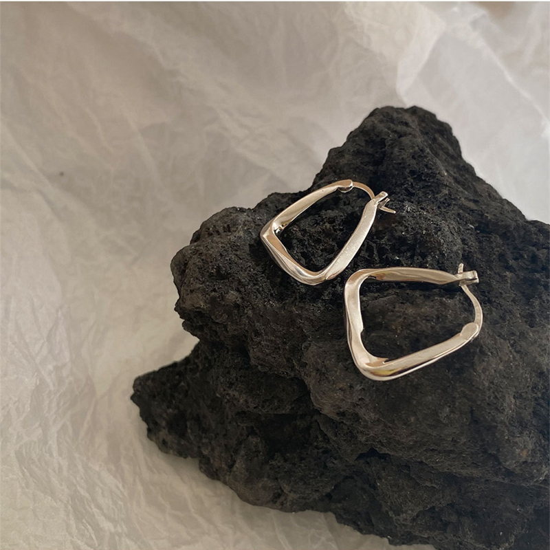 Pendientes de aro cuadrados retorcidos | Pendientes de aro gruesos en oro y plata