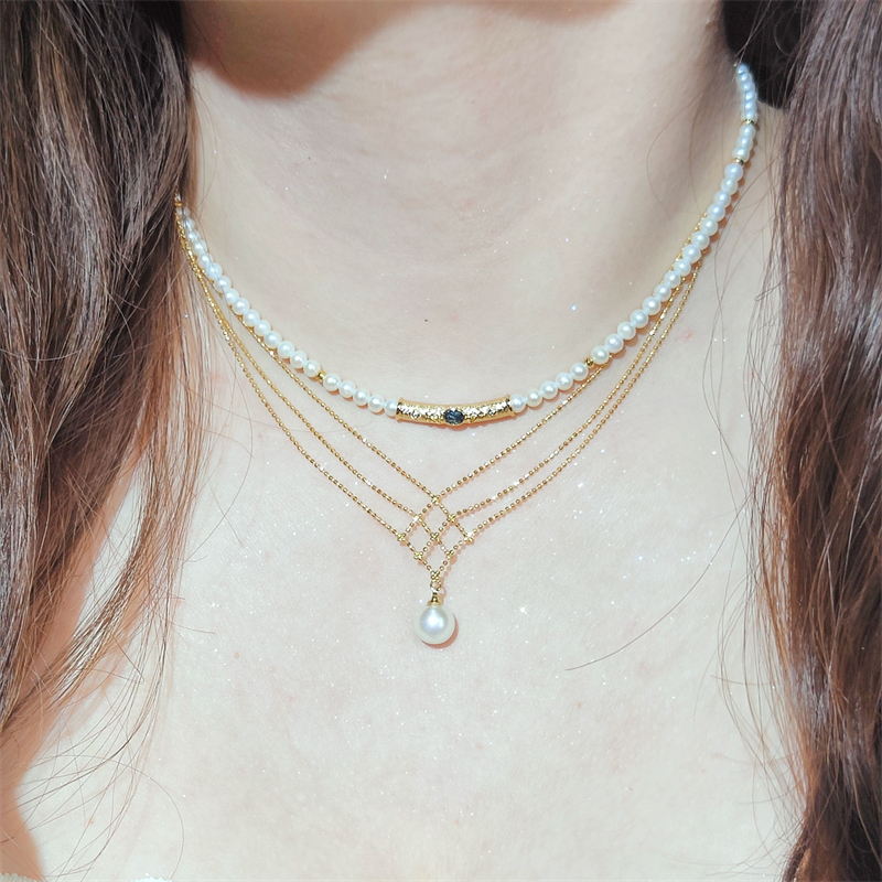 Tiny Pearl Choker | Pearl Choker Necklace | Freshwater Pearl Choker with Humanmade Sapphire