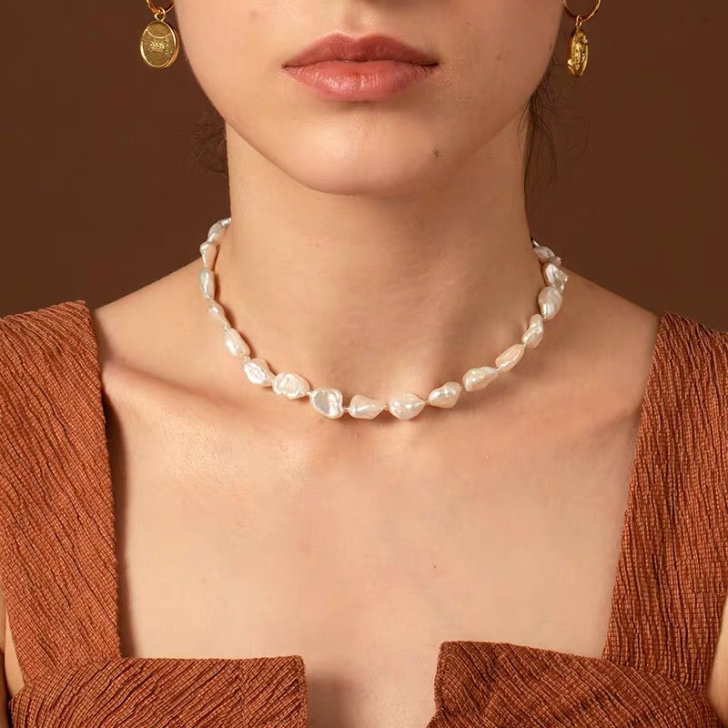 Collier de perles baroques de culture d'eau douce de 8 à 9 mm avec fermoir réglable (42 à 48 cm)