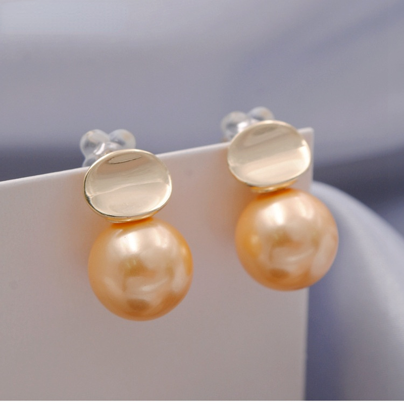 Aretes de perlas redondas geométricas para mujer en pasador plateado de oro de 14 quilates (14 mm)