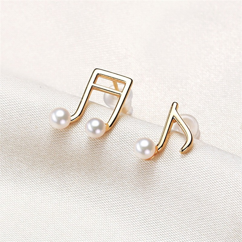 Musical Notation Style Freshwater Cultured Pearl Stud Earrings