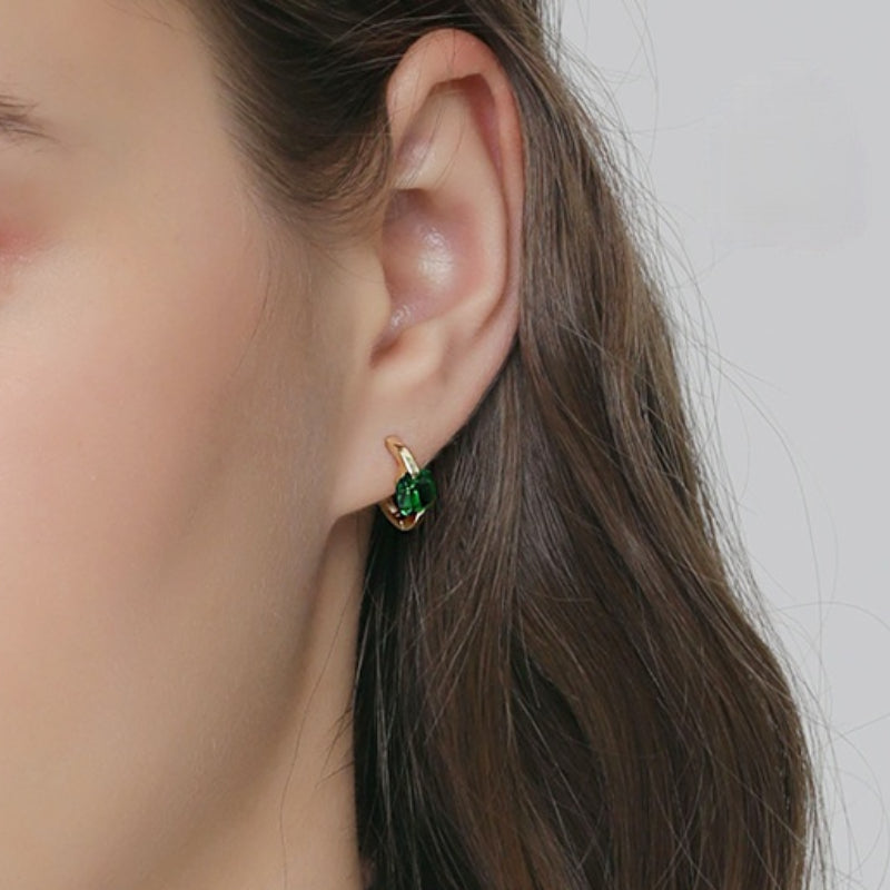 Boucles d'oreilles créoles en or 18 carats et cristal vert Petites boucles d'oreilles créoles en or avec épingle en argent