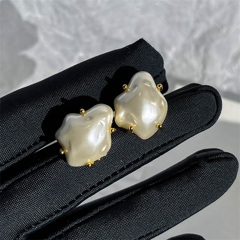 Baroque Pearl Earrings | Natural Resin Baroque Pearl Studs in 18K Gold Plated