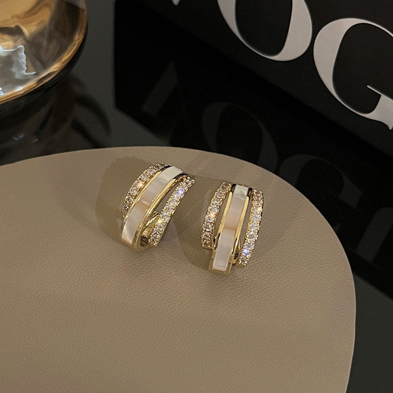 Pendientes de aro pequeños | Pendientes de Nácar | Aretes Huggie de diamantes con alfileres de plata de ley