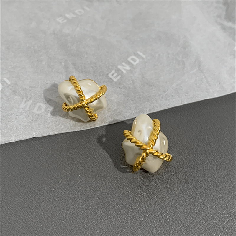 Baroque Pearl Earrings | Natural Resin Baroque Pearl Studs in 18K Gold Plated