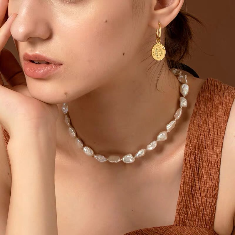 Collier de perles baroques de culture d'eau douce de 8 à 9 mm avec fermoir réglable (42 à 48 cm)