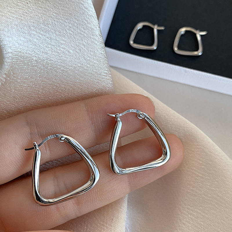 Pendientes de aro cuadrados retorcidos | Pendientes de aro gruesos en oro y plata