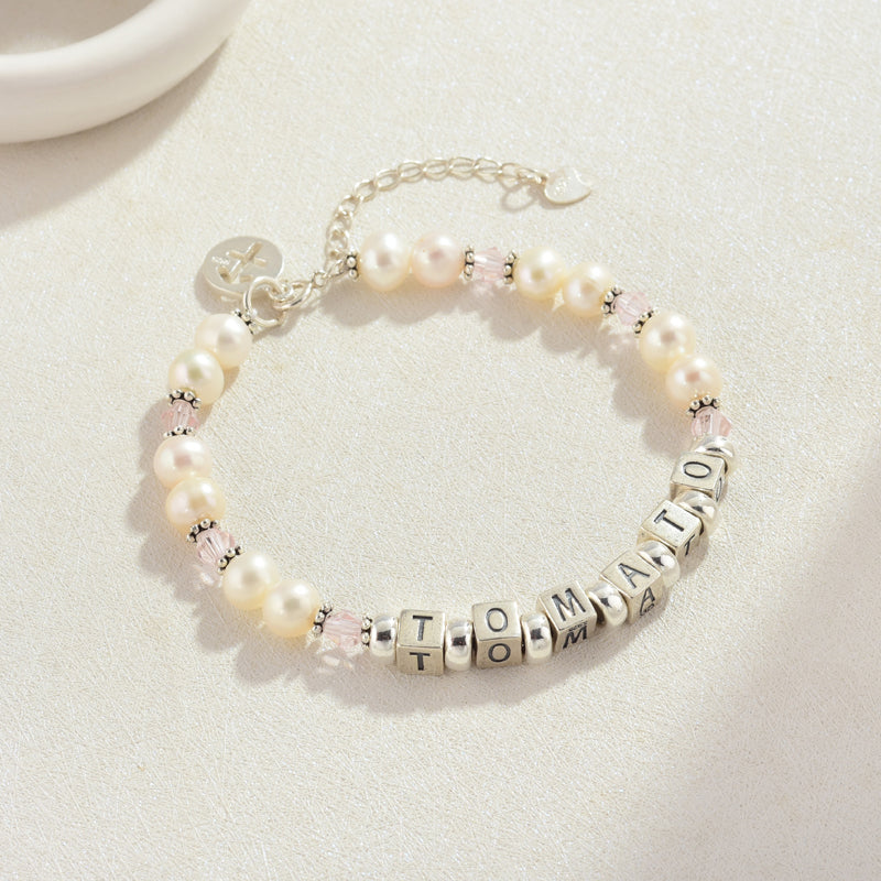 Bracelet de perles d'eau douce 100% fait main personnalisé pour petite fille Bracelet personnalisé avec pierre de naissance et signes du zodiaque
