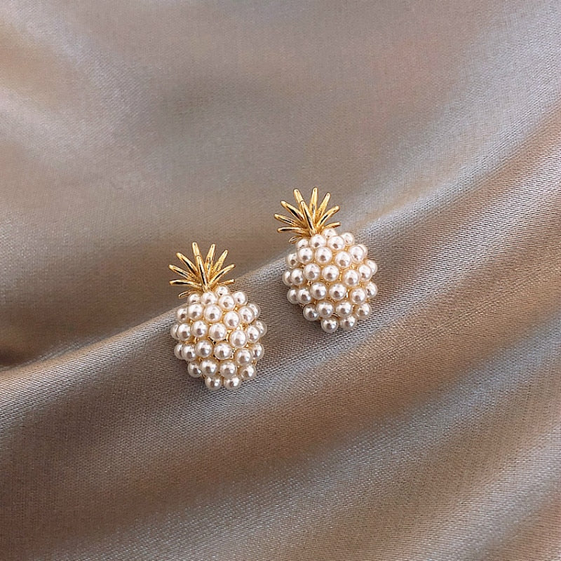 Royal style Pineapple Pearl Brooch