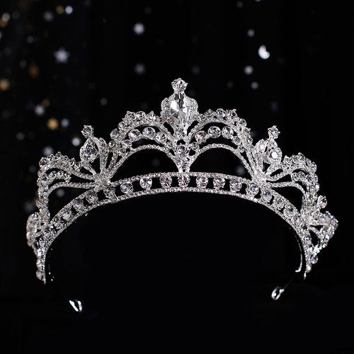 Wedding Tiaras | Pearl Wedding Crown | Diamond Bridal Crown for Wedding