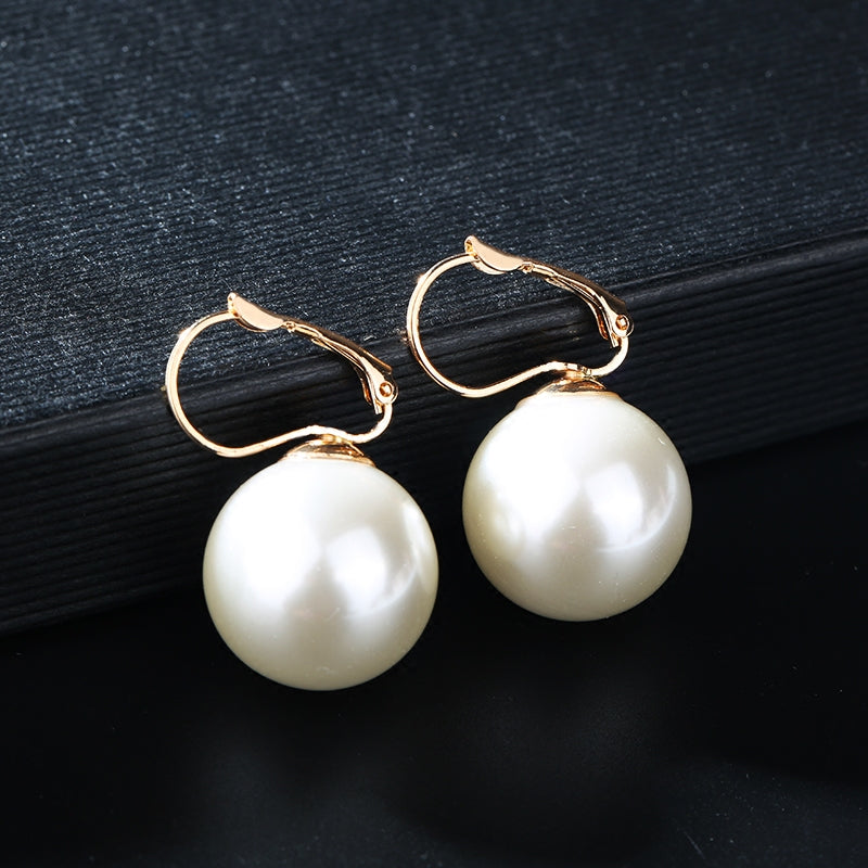 Round Pearl Dangle Earrings