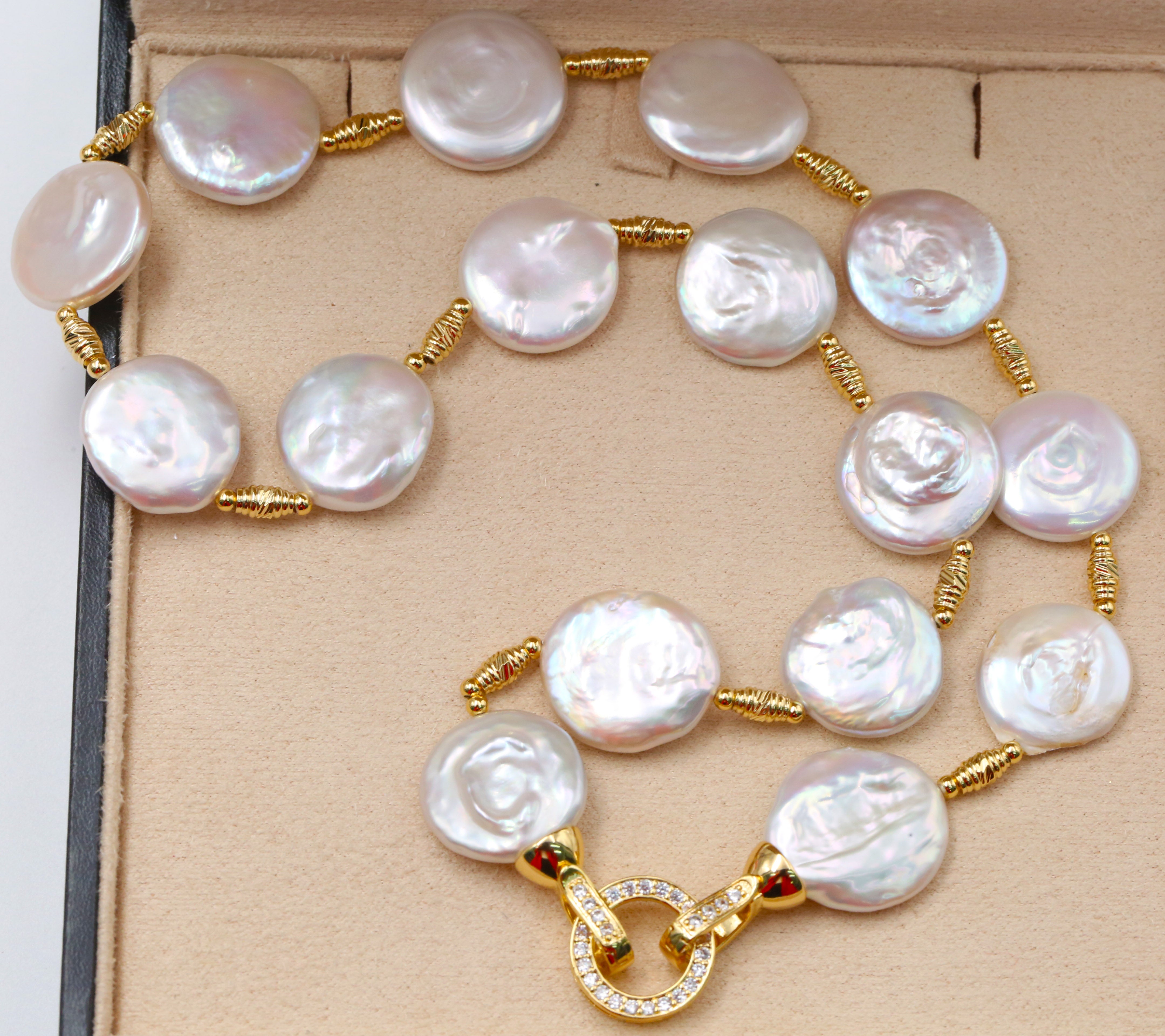 Baroque Freshwater Pearl Necklace and Bracelets Jewelry