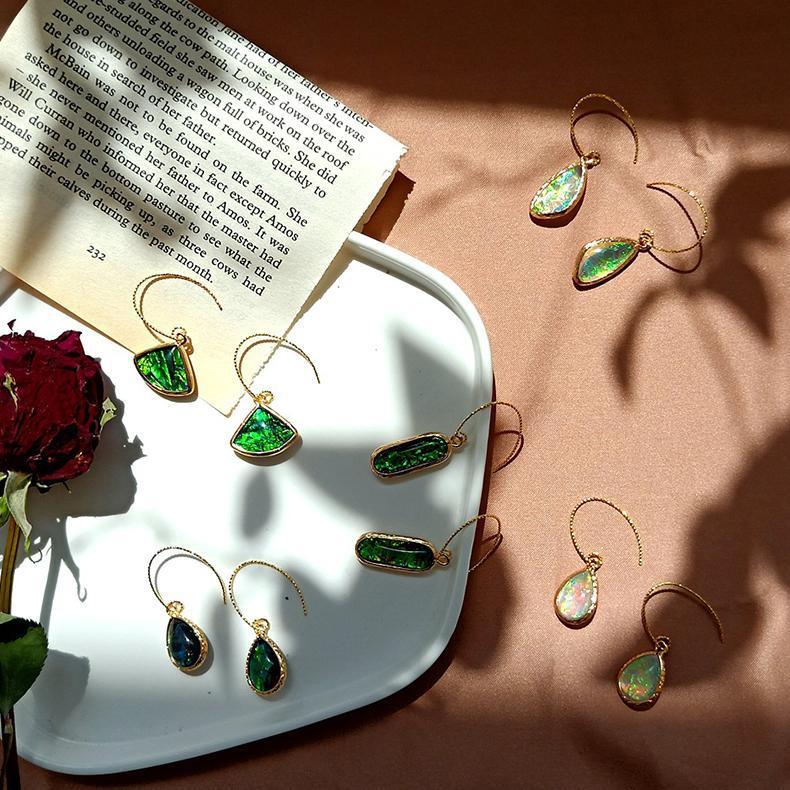 Painted Vintage Earring Gold Green Sapphire Created Opal-HugeTomato-HugeTomato