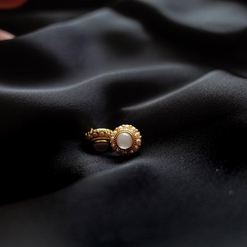 Premium Handmade Ocen Blue Opal Pearl Cuff Stud Earring Clip-HugeTomato-HugeTomato