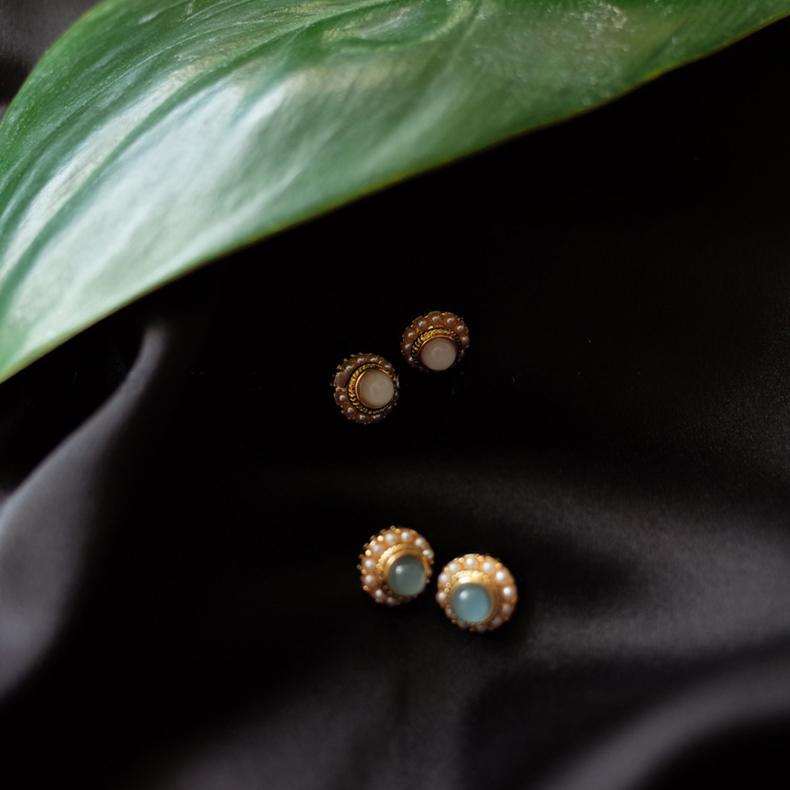 Premium Handmade Ocen Blue Opal Pearl Cuff Stud Earring Clip-HugeTomato-HugeTomato