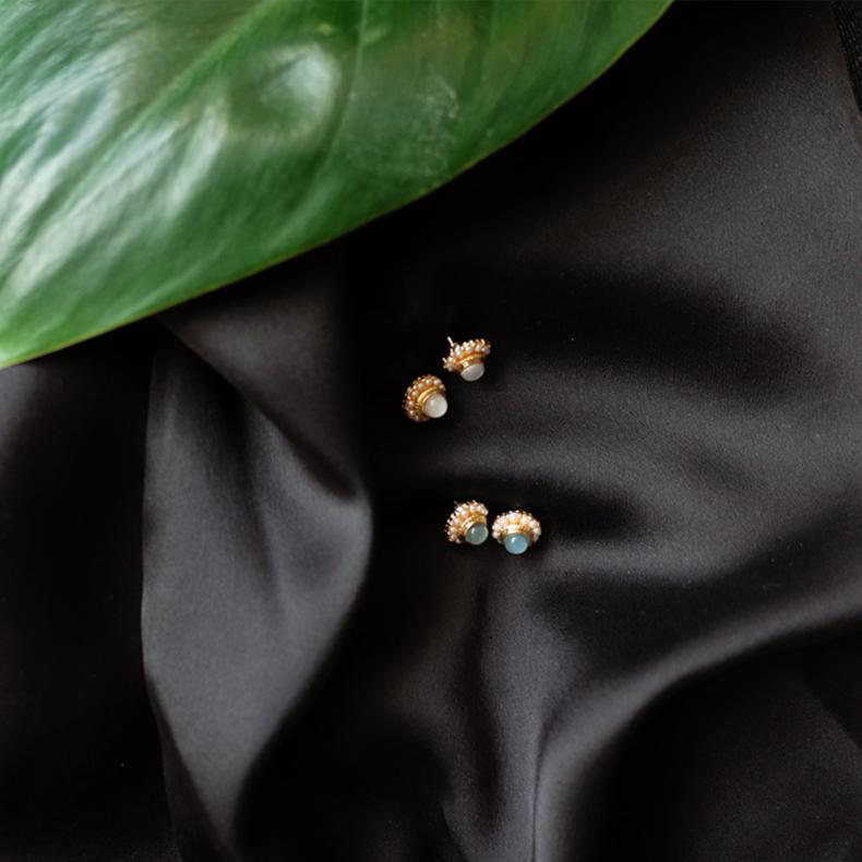 Premium Handmade Ocen Blue Opal Pearl Cuff Stud Earring Clip-HugeTomato-HugeTomato