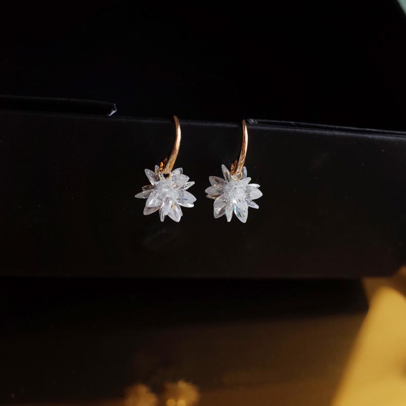 Women's Gold Plated Snow Diamond Drop Earrings Designer-HugeTomato-HugeTomato