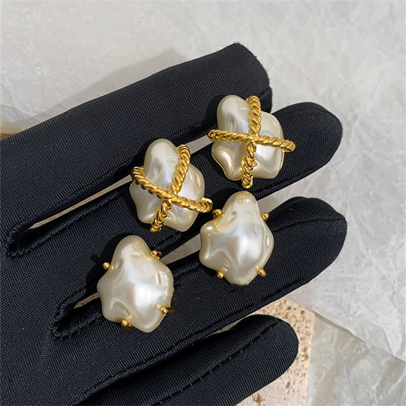 Baroque Pearl Earrings | Natural Resin Baroque Pearl Studs in 18K Gold Plated