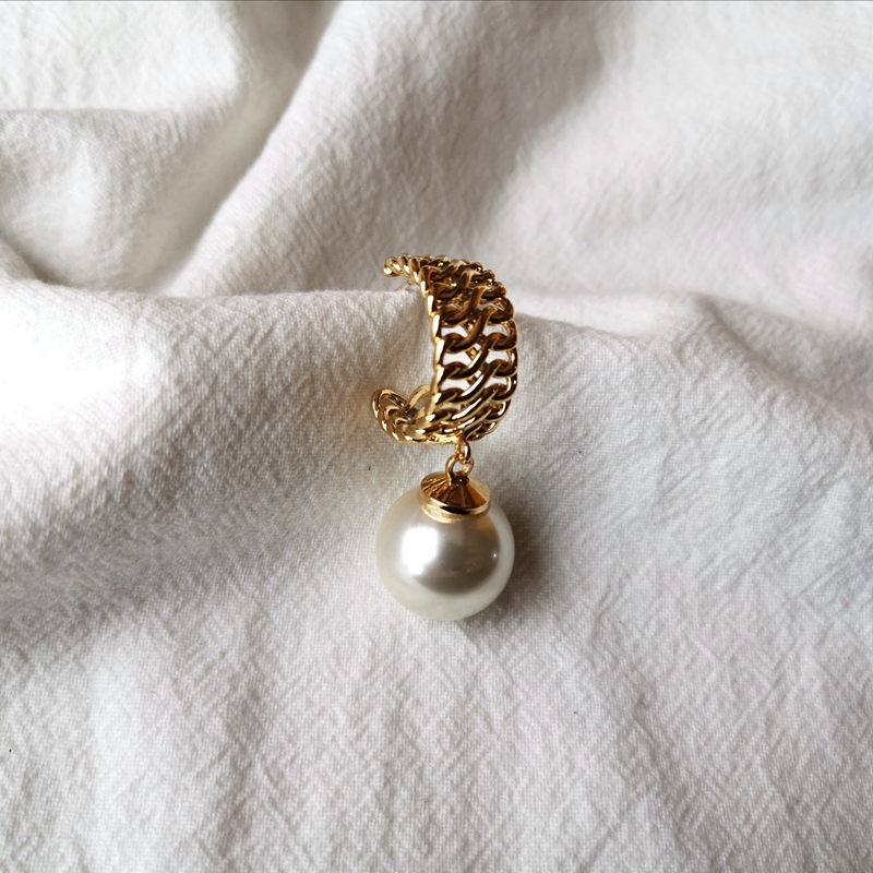 16MM Big Pearl Drop Earrings | Pearl Chain Link Hoop Earrings in 14K Gold Plated