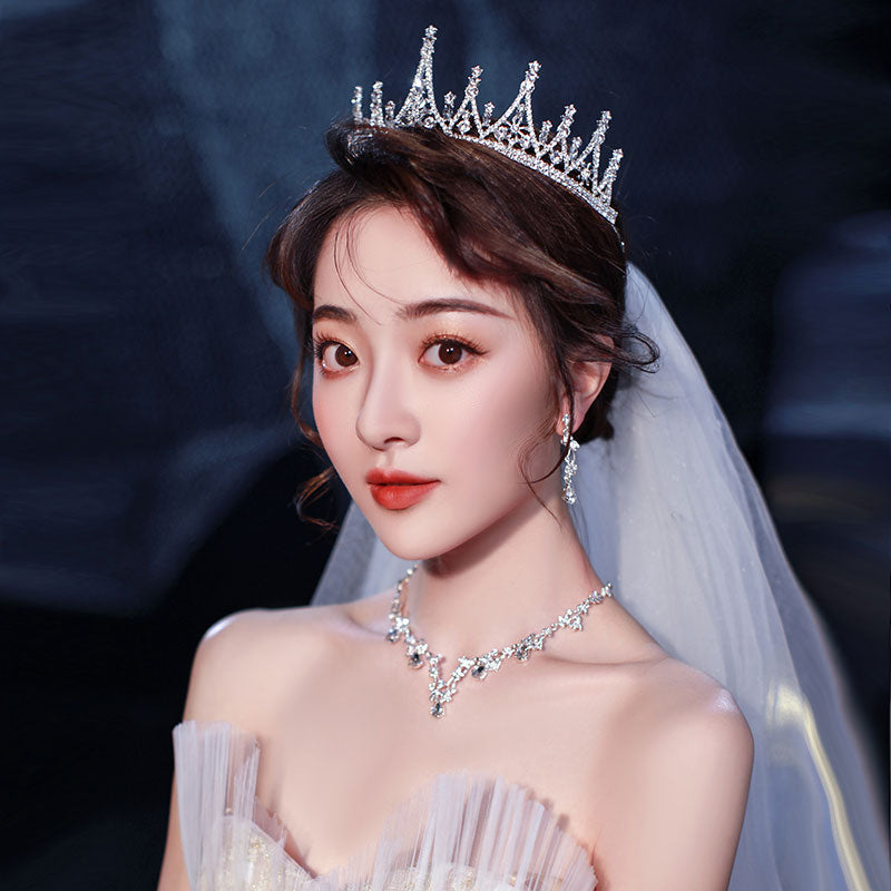 Wedding Tiaras | Pearl Wedding Crown | Diamond Bridal Crown for Wedding