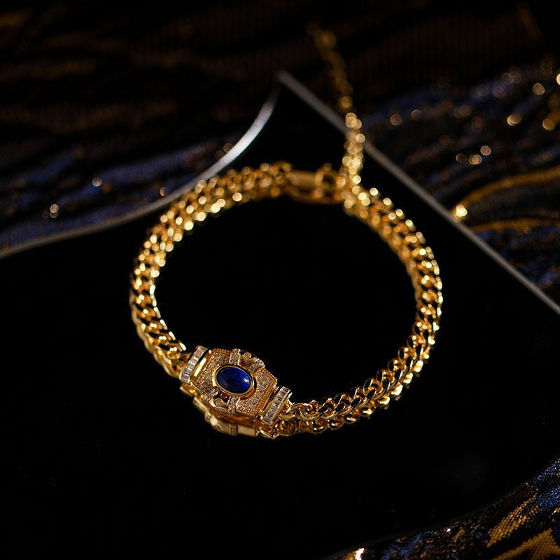 Anhänger mit Süßwasserperlen im mittelalterlichen Stil und goldenes Armband | Halskette mit goldenem Perlenanhänger | Armband aus Gold und Diamanten