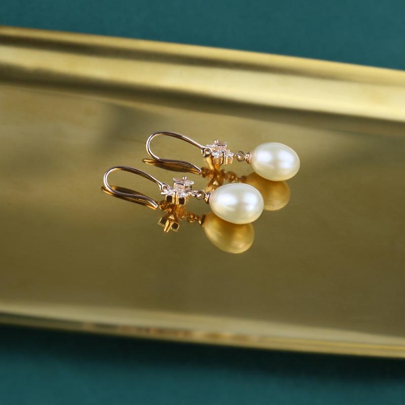 white freshwater pearl earrings | shepherd hook earrings | real pearl earrings | oval pearl drop earrings |