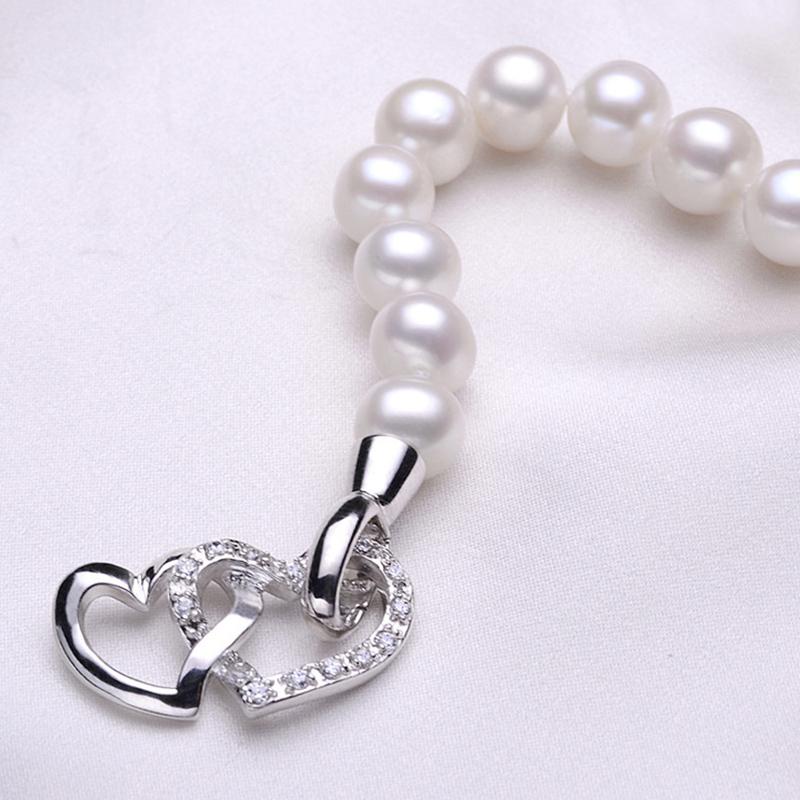 Handmade 8-9mm Freshwater Cultured Pearl Bracelet in Sterling Silver Clasp