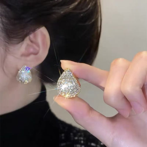 Pendientes de aro de diamantes chapados en oro de lujo de 18 quilates Pendientes llenos de circón de diamantes con pin de plata S925