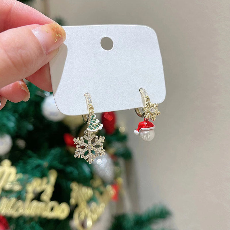 Lovisa + Lovisa Red Drop Ho-Ho Earrings