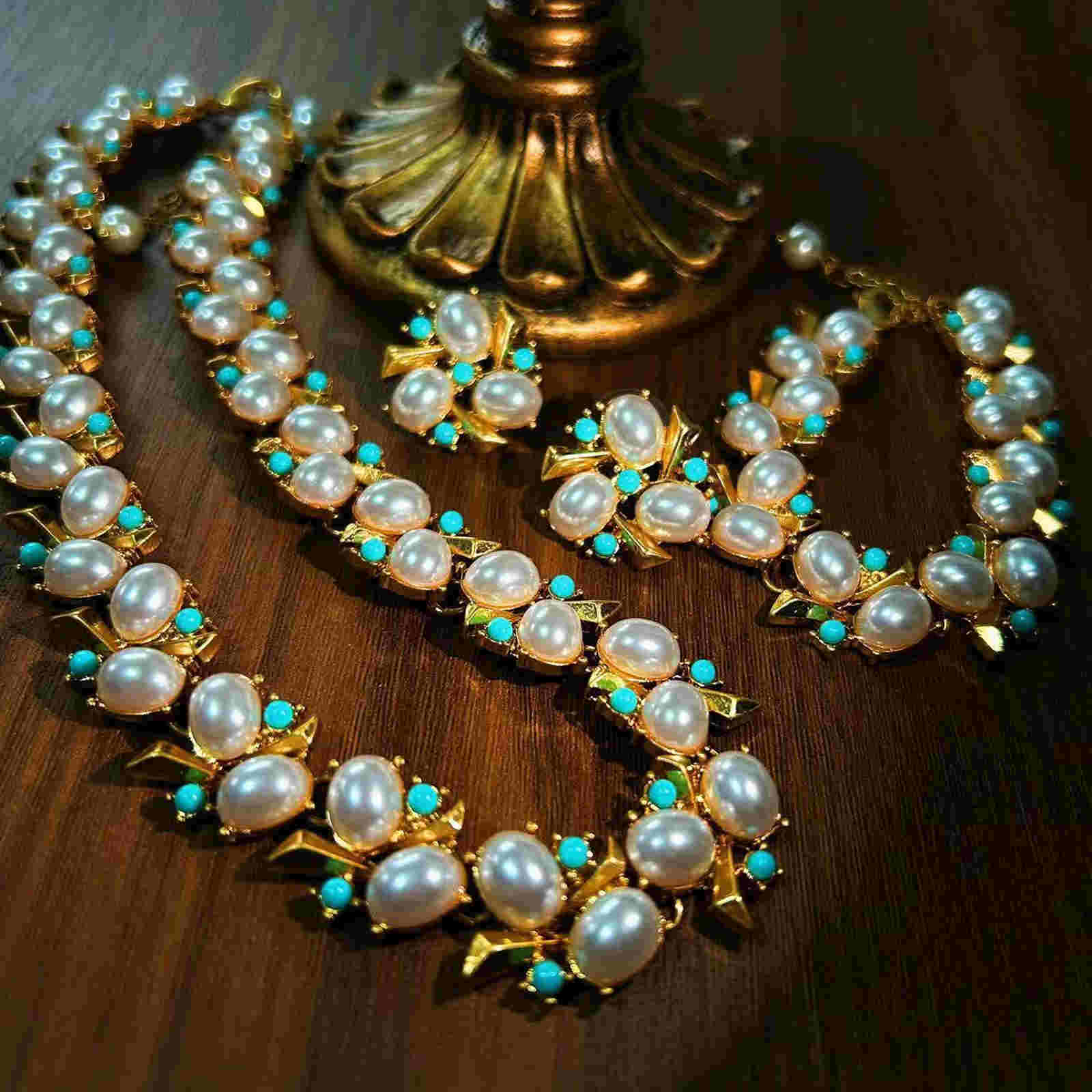 The Vintage Style Pearl Earrings Stud Blue Adjust Bracelets and