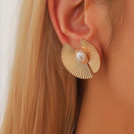 8MM Perlen-Charm-Fächerohrring | Modischer Ohrstecker-Schmuck | Gold und Silber erhältlich